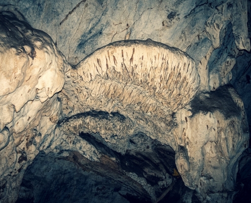 Cave structure